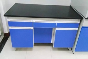 實驗臺實芯理化板臺面有哪些功能特點？