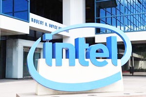 英特爾推出科技實驗室，配備VR學習演示站