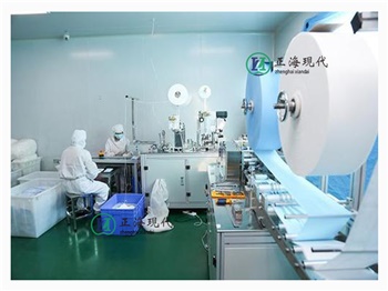 口罩廠生產車間