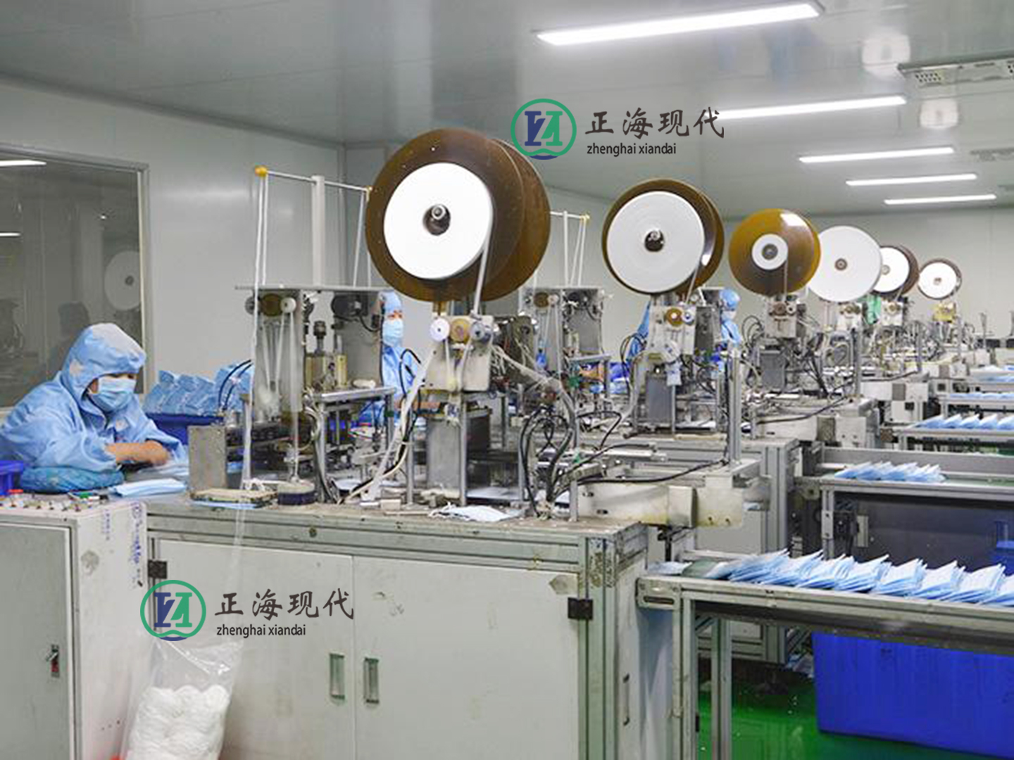 口罩廠生產車間